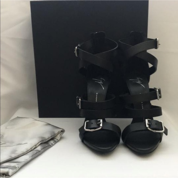 Giuseppe Zanotti heels - Picture 8 of 11